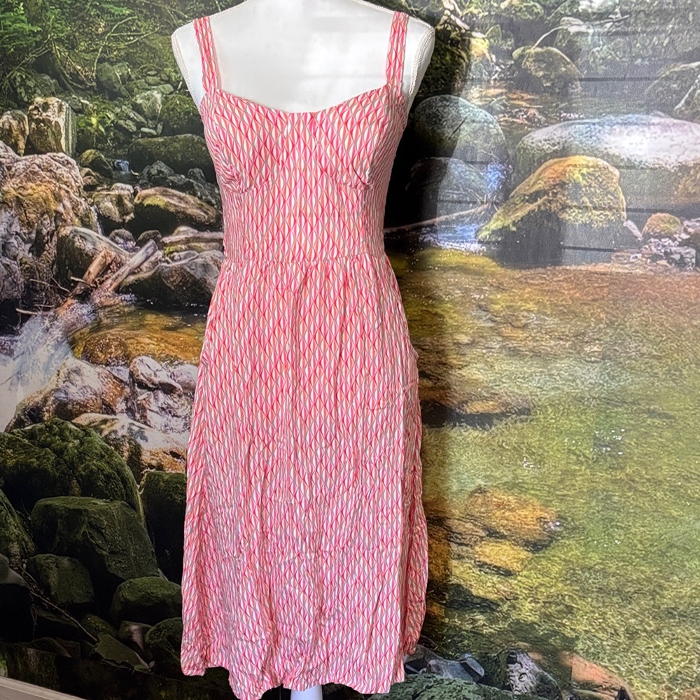 Elegant Pink Striped Midi Dress